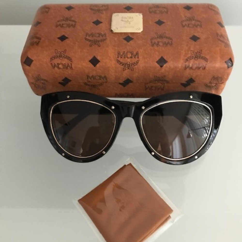 MCM MCM603SA Cat Eye Havana Metal Trim Sunglasses - Picture 1 of 5